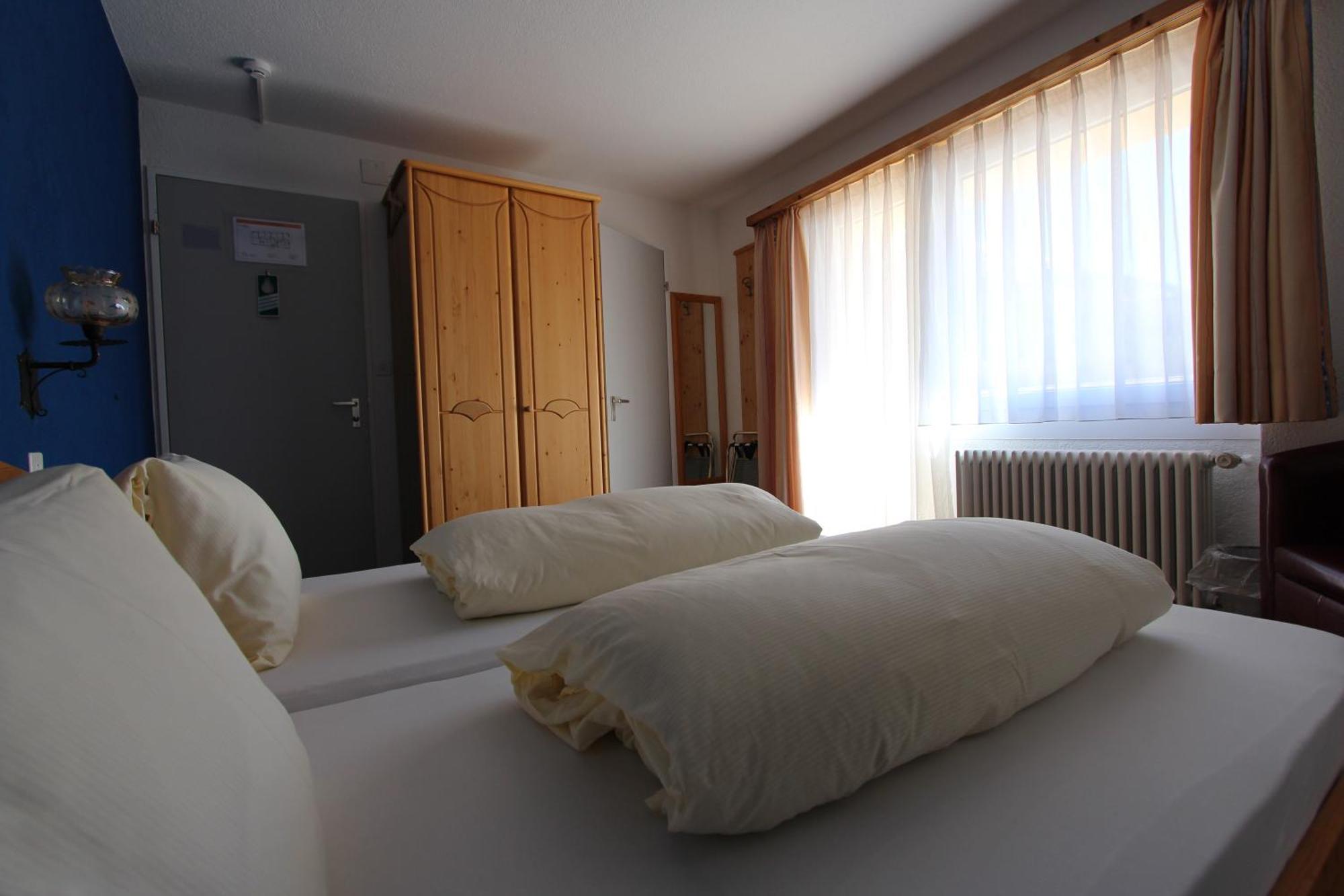 Hotel Al Rom Tschierv Rum bild