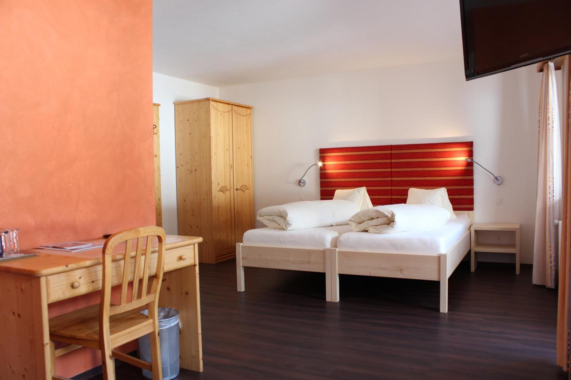Hotel Al Rom Tschierv Rum bild
